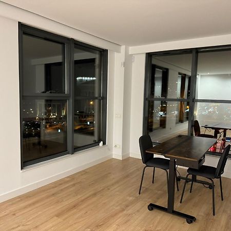 To Room Madrid Castellana Exterior photo